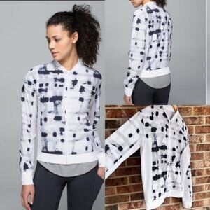 Lululemon  ^ Noir Jacket Ghost Weave White Black / White